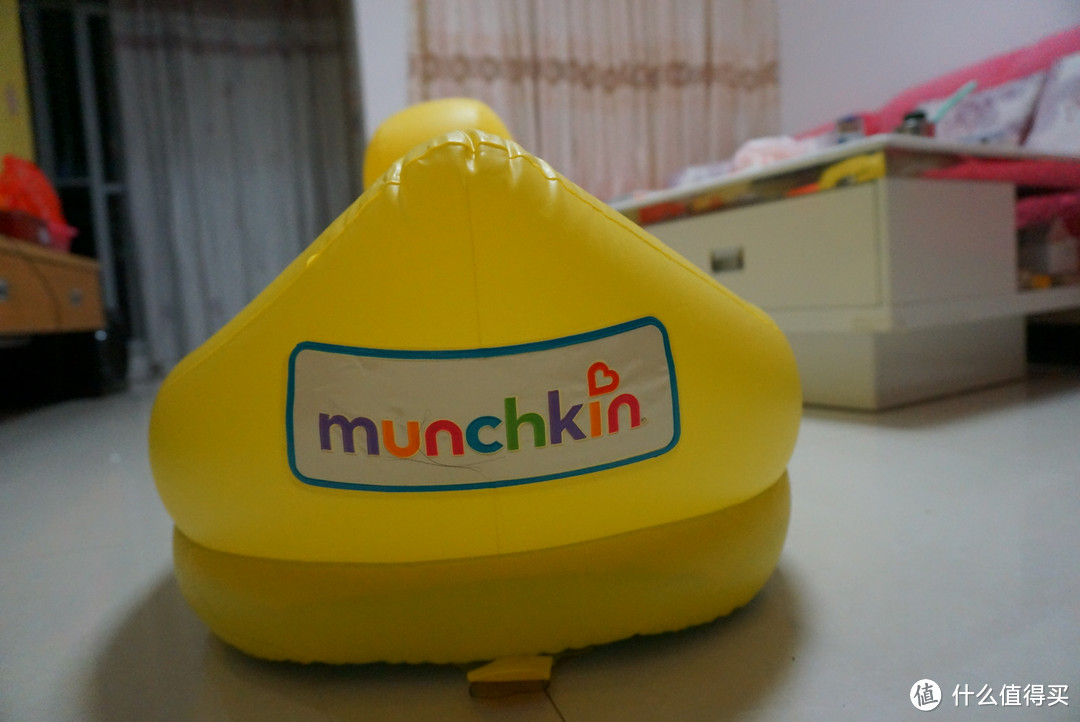 给闺女的第一份礼物：Munchkin 麦肯齐 小鸭子 婴儿安全澡盆