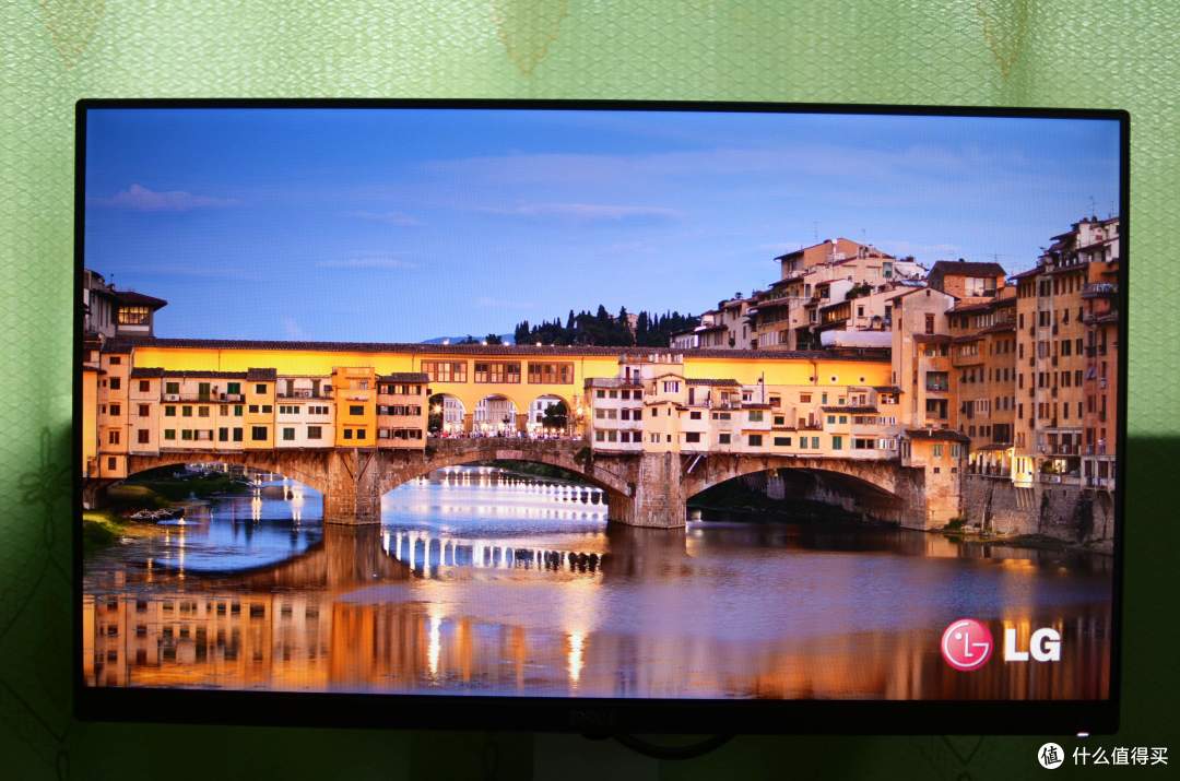 DELL 戴尔 U2414H 专业级23.8英寸IPS液晶显示器