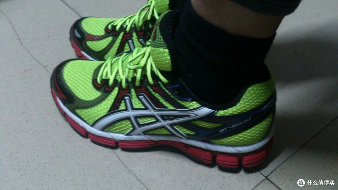 为了偶遇32D跑友:ASICS 亚瑟士 GT-2000 男款次*级跑步鞋