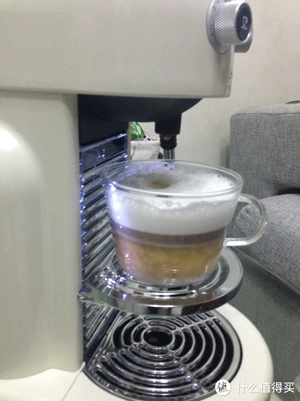 最爱咖啡香：DeLonghi 德龙 Maestria EN 450.CW 胶囊咖啡机