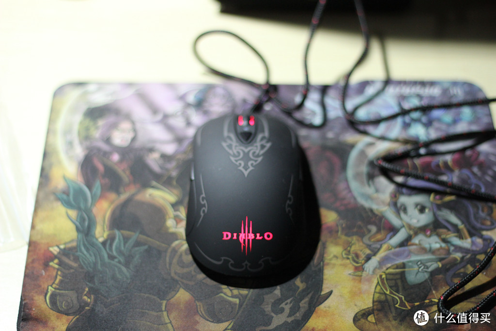 三只老鼠：Logitech 罗技 G700s 无线游戏鼠标 + SteelSeries 赛睿 Diablo III 暗黑3 游戏鼠标、WOW 魔兽世界 游戏鼠标