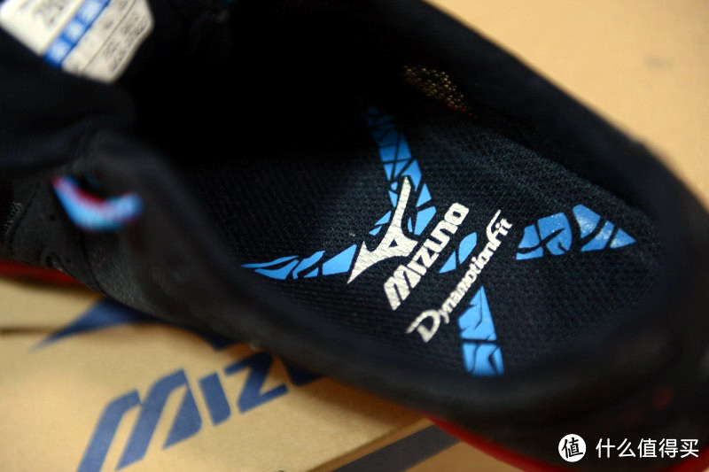 Mizuno 美津浓 WAVE EVO FERUS 前掌避震 男款越野跑鞋