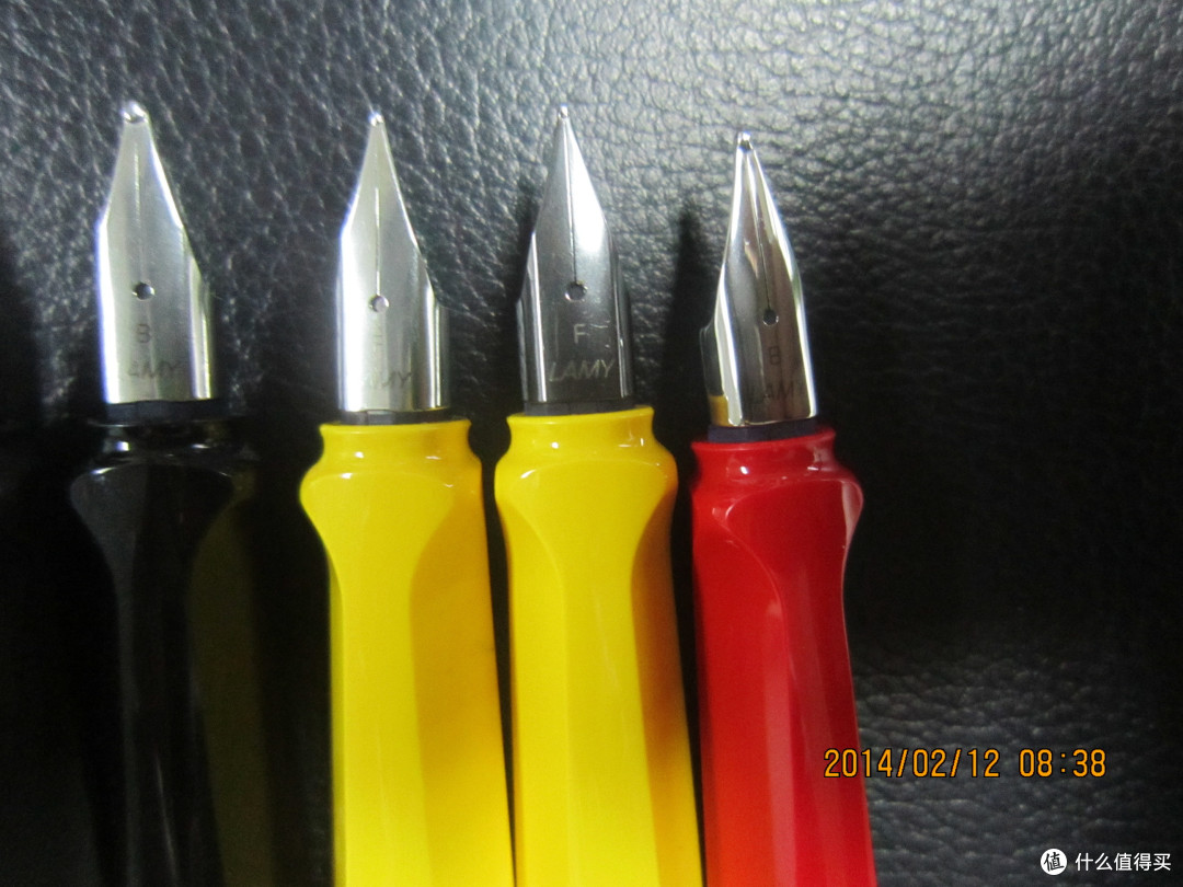 LAMY Safari 、Nexx 钢笔图赏及流畅性、F笔尖和M笔尖对比、换笔尖的方法