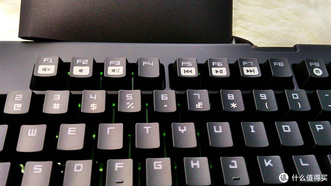 要的就是一种感觉：Razer 雷蛇 黑寡妇蜘蛛 BlackWidow Ultimate 游戏机械键盘 2013终极版