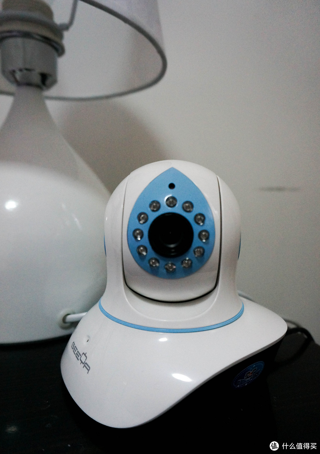 只想偷瞄你几眼：GEEYA 金亚 C701 远程婴幼儿监视器