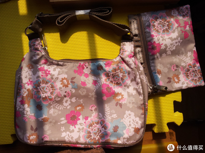 春夏应季小包：LeSportsac 乐播诗 女士单肩斜挎包