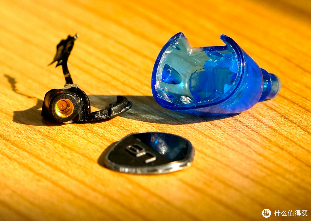重获新生的小蓝药丸——Logitech 罗技 UE900四重动铁单元 入耳式耳机 改模定制