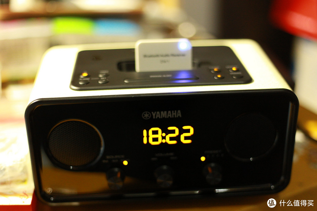 床头小闹钟：YAMAHA 雅马哈 TSX-70 苹果接口 桌面基座音响