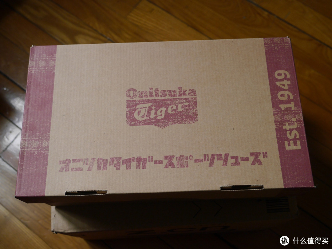 Onitsuka Tiger 鬼塚虎 TH110  中性 休闲运动鞋