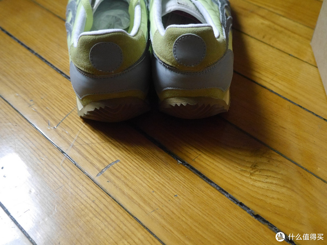 Onitsuka Tiger 鬼塚虎 TH110  中性 休闲运动鞋