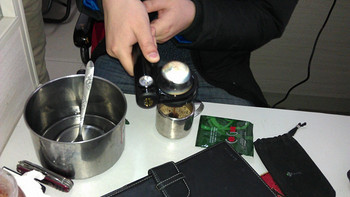 品味咖啡：Handpresso 便携式咖啡机
