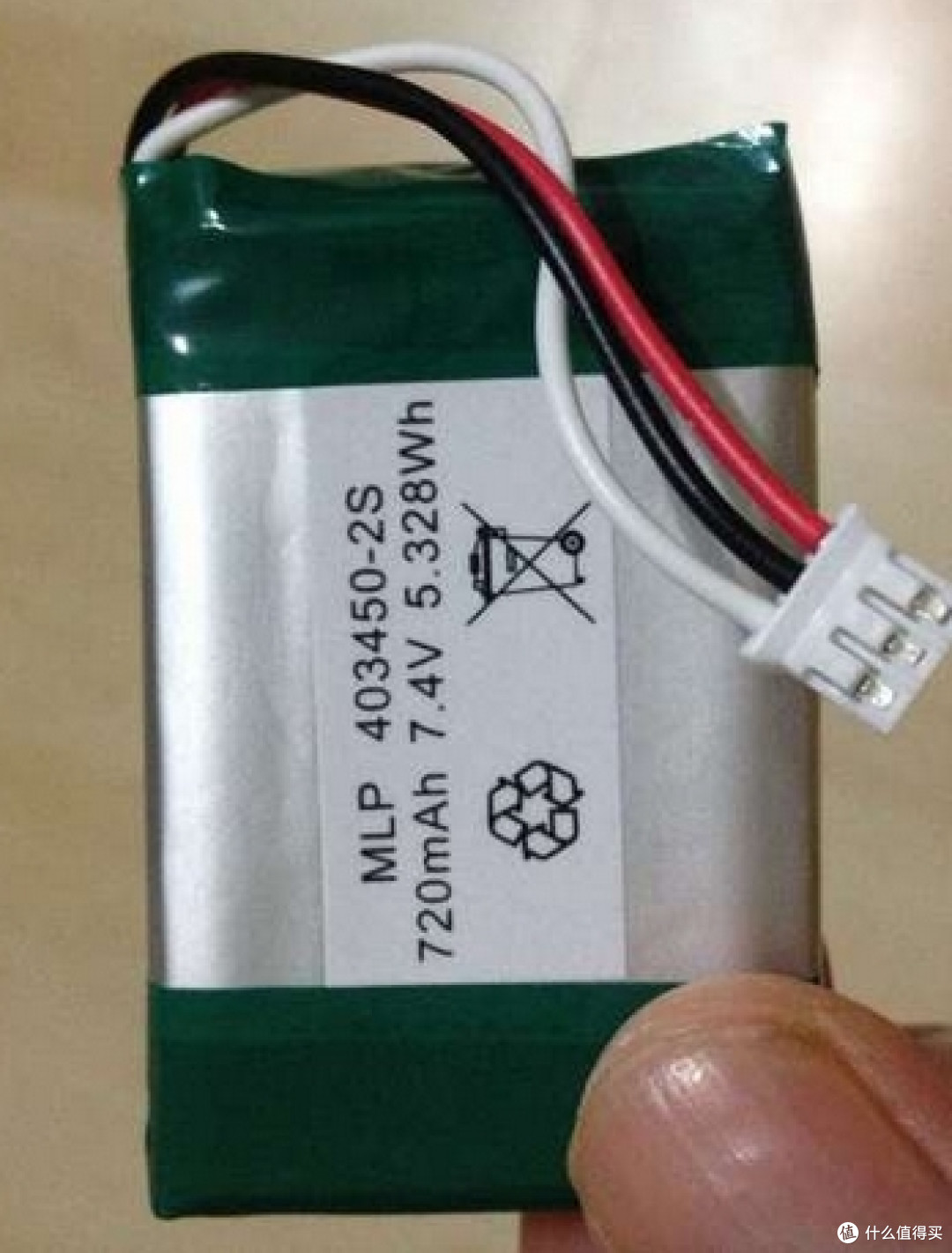 会唱歌的“水桶”——TDK TA5210 苹果身背专用基座音箱