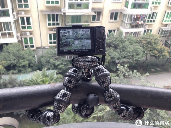 无限玩法的SONY 索尼 DSC-RX100 M2 黑卡数码相机 及周边配件大晒单