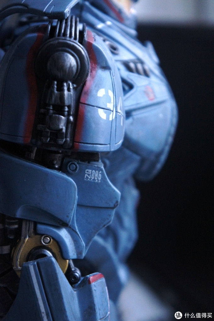 neca 18寸 pacific rim 环太平洋 危险流浪者(gipsy danger)_欧美动漫