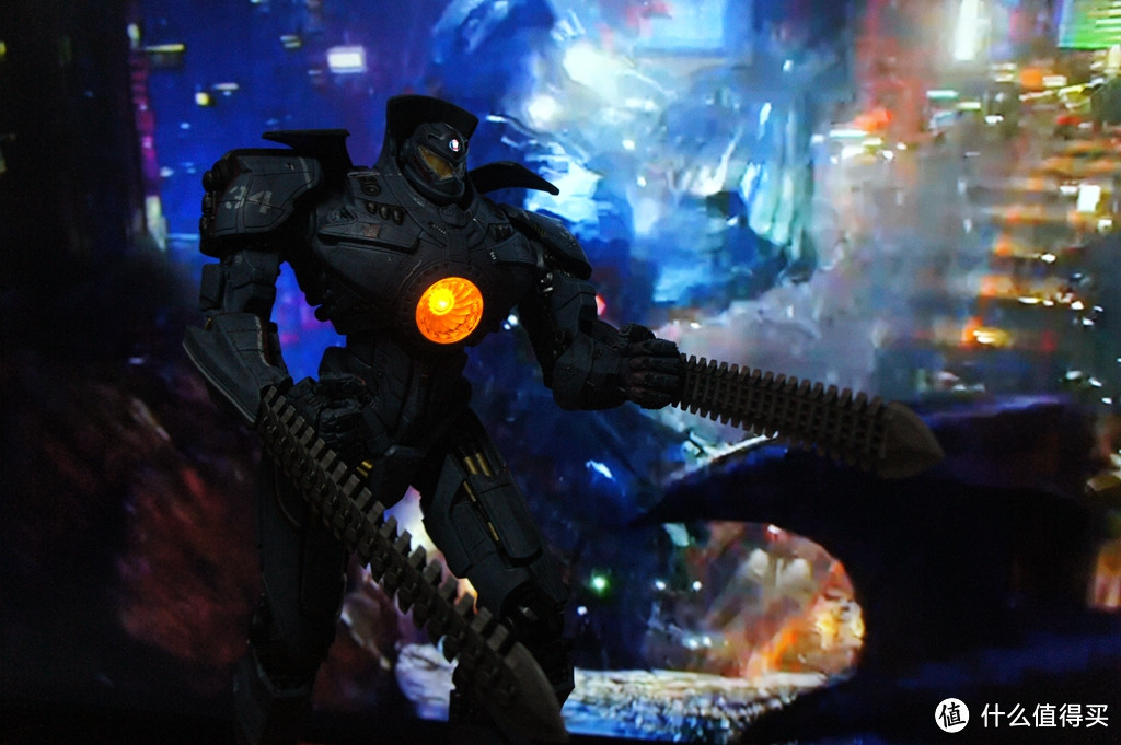 NECA 18寸 Pacific Rim 环太平洋 危险流浪者（Gipsy Danger）