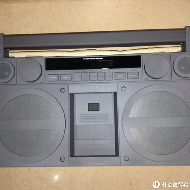 iHome Bluetooth Portable FM Stereo Boombox 便携式 复古蓝牙音箱