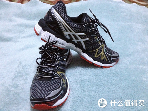 脚踏土豪金：ASICS 亚瑟士 Kayano 20 *级支撑跑鞋