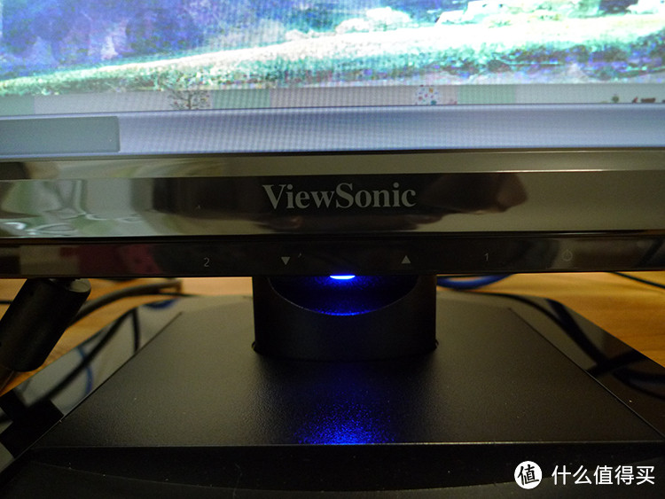 ViewSonic 优派 VA2349s 23英寸AH-IPS硬屏广视角显示器 + 雷柏 M218 无线光学鼠标+ 定制置物架