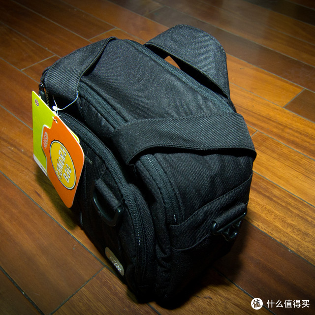 diors器材当自强！HUGGER 1938 圆桌 单反摄影包