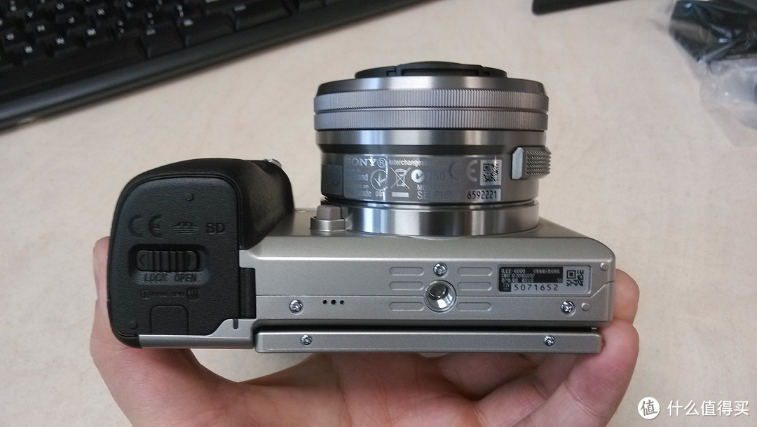 SONY 索尼 ILCE-6000(α6000) 微单相机 开箱