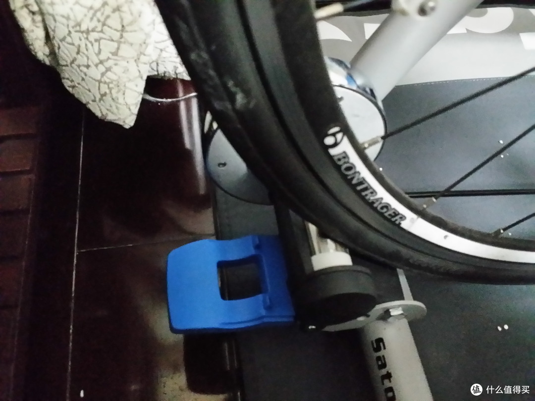 来自better half的礼物 :Tacx Satori Pro 自行车磁阻训练台