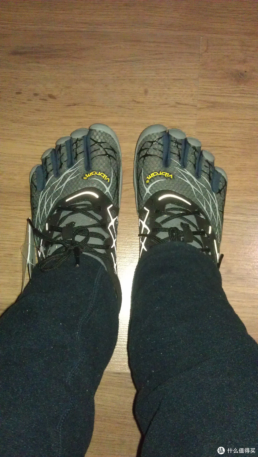 晒晒让我长草的 Vibram FiveFingers SeeYa LS 五趾鞋