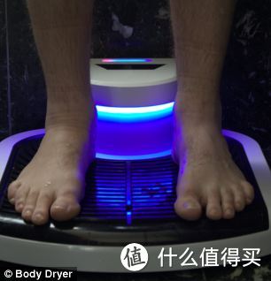 忘记戴森AirBlade吧？Body Dryer身体烘干机30秒干掉湿身 