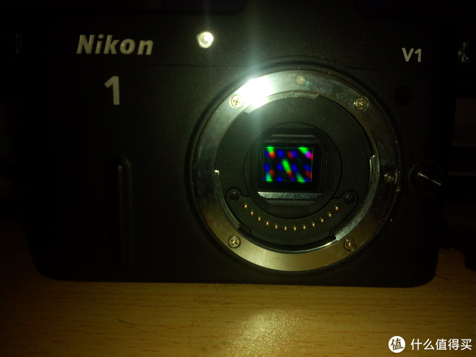 养在深闺人未识:Nikon 尼康 V1 可换镜数码相机