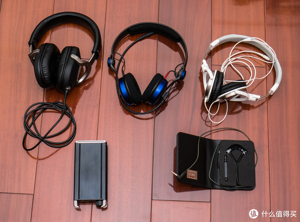 套装开箱：SONY 索尼 便携式耳机放大器 PHA-2 + MDR-Z1000 耳机 + NWZ-F885 播放器