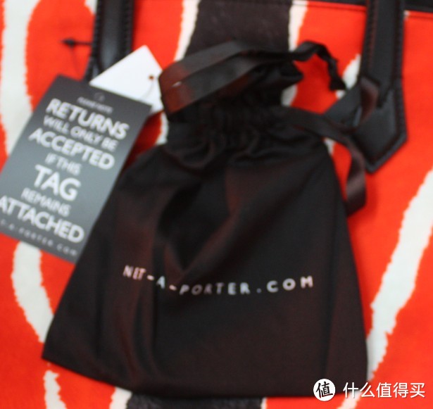 神价 Fendi 芬迪 All In 中号 女士红色斑马纹手提包 到货