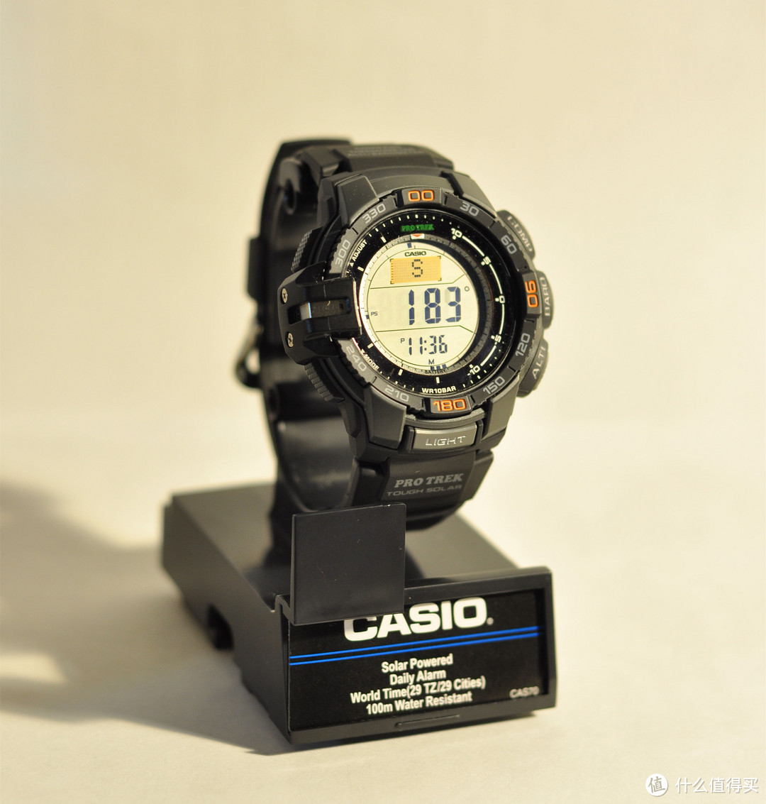 手不够剁：CASIO 卡西欧 Edifice系列 EQS500DB-1A1 男士腕表 + Casio 卡西欧 Protrek PRG-270-1 男款登山表