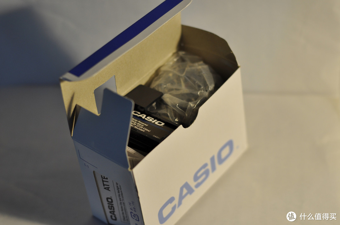 手不够剁：CASIO 卡西欧 Edifice系列 EQS500DB-1A1 男士腕表 + Casio 卡西欧 Protrek PRG-270-1 男款登山表