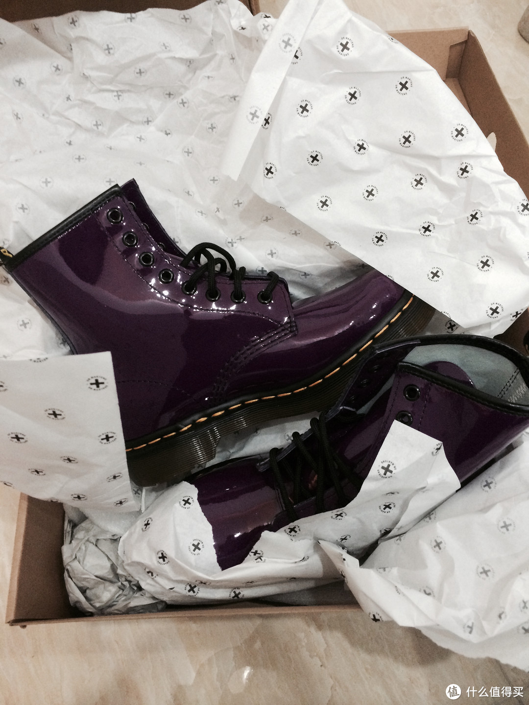 靴子中的战斗靴——Dr.Martens 1460 亮皮紫色女款马丁靴