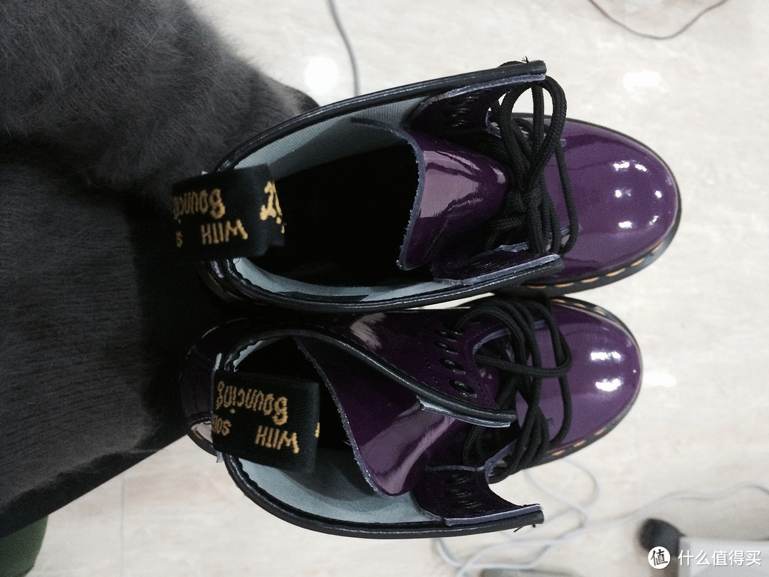 靴子中的战斗靴——Dr.Martens 1460 亮皮紫色女款马丁靴