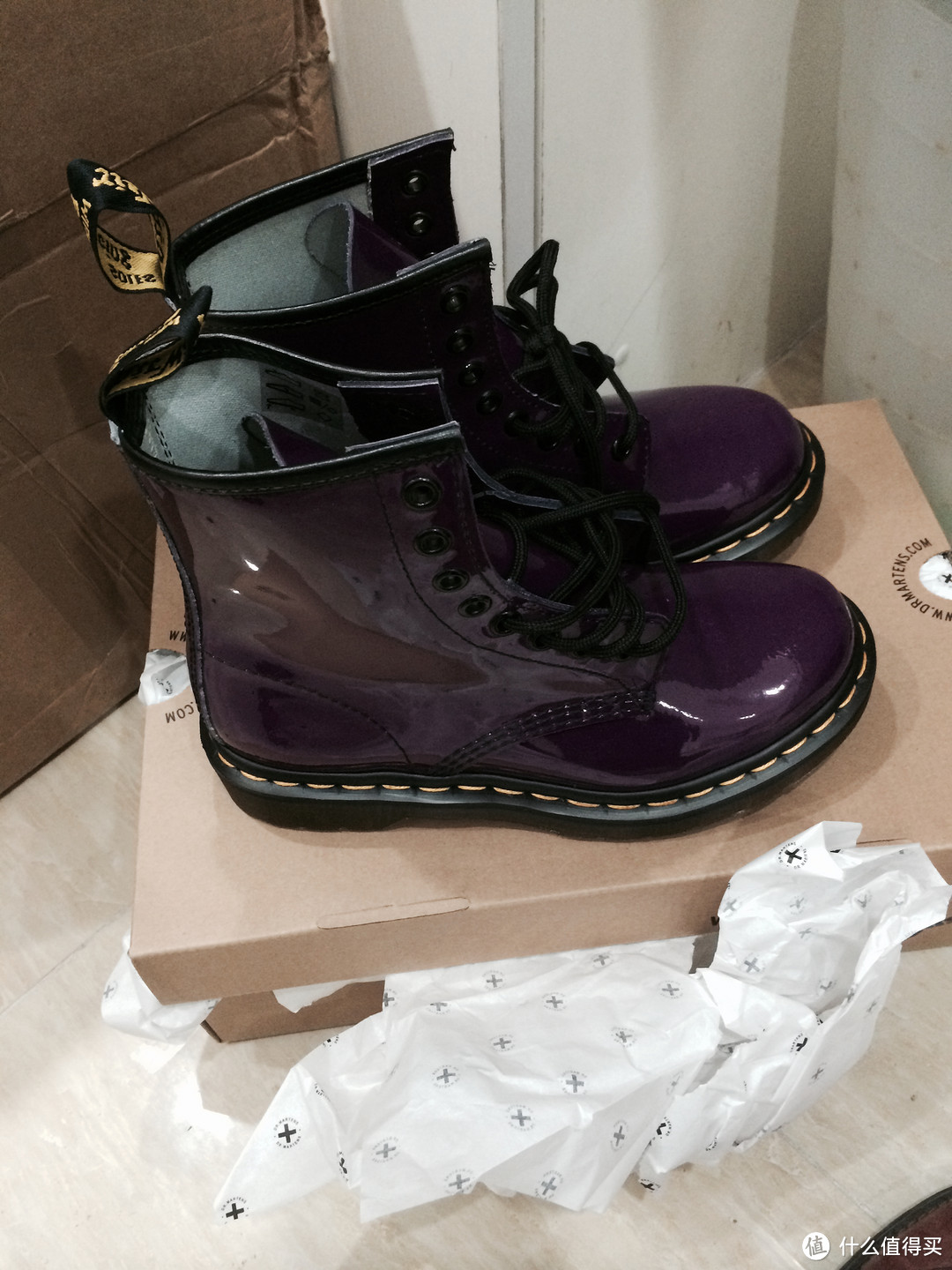 靴子中的战斗靴——Dr.Martens 1460 亮皮紫色女款马丁靴