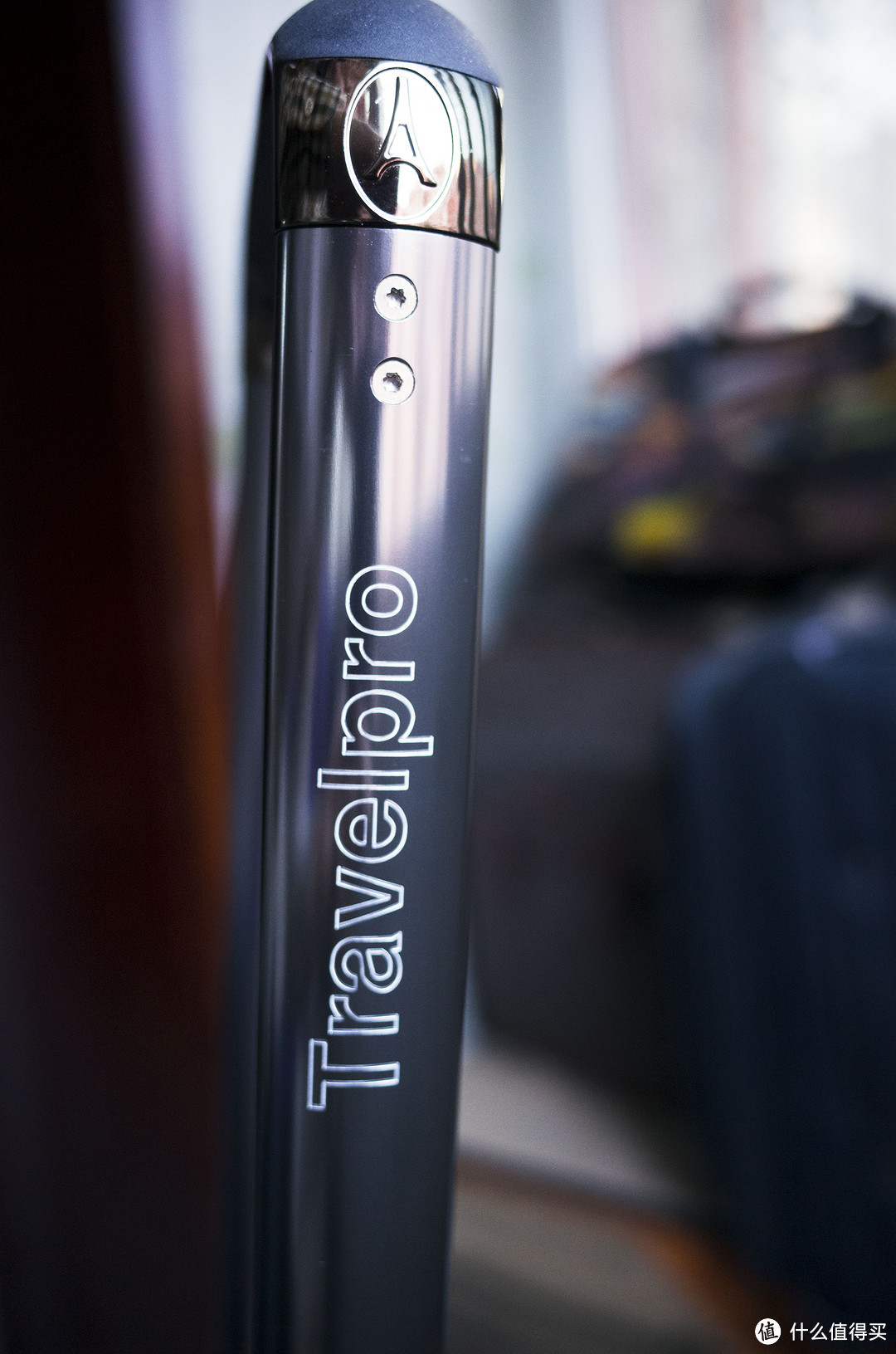 up in the air？Travelpro 铁塔 Luggage Platinum 22吋 旗舰级拉杆登机箱