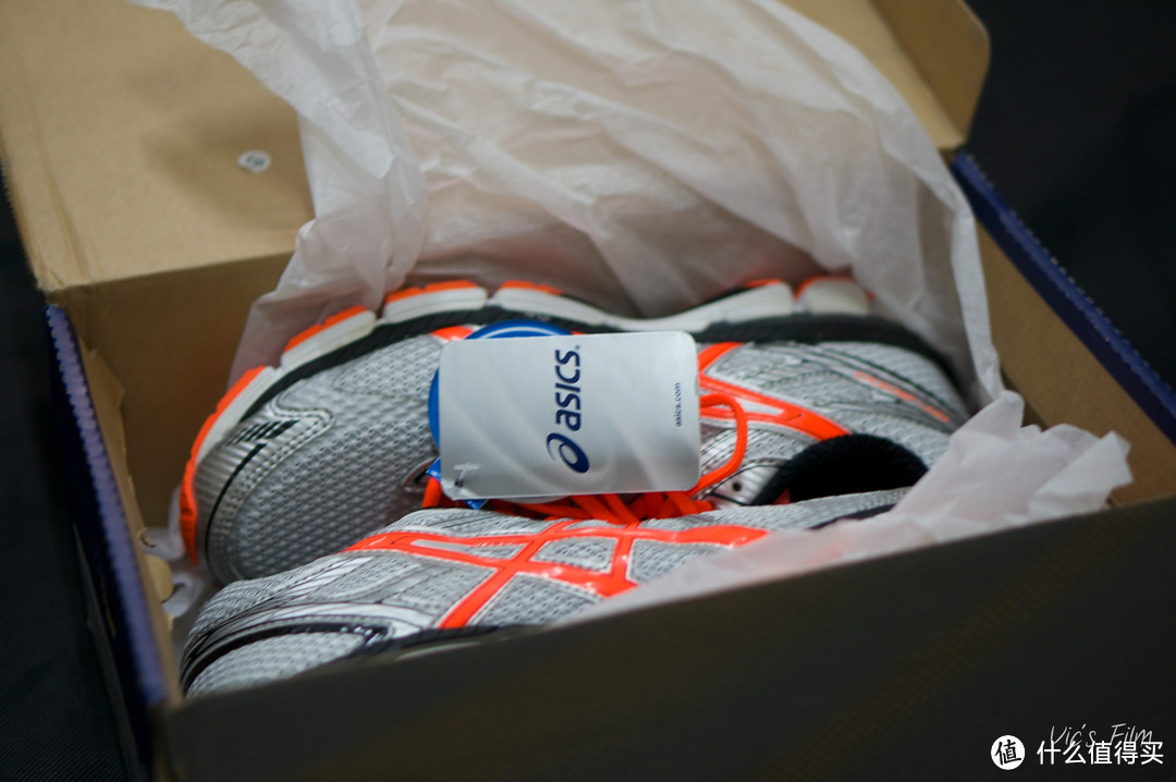 晒晒我的跑鞋们：ASICS 亚瑟士 GT-2000 男款稳定系跑步鞋 + new balance 新百伦 M1290、XC900 男款跑步鞋，附尺码