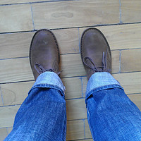 Clarks 其乐 Bushacre 2 男款沙漠靴 + Timberland 天木兰 Earthkeepers Kiawah Bay 男款船鞋