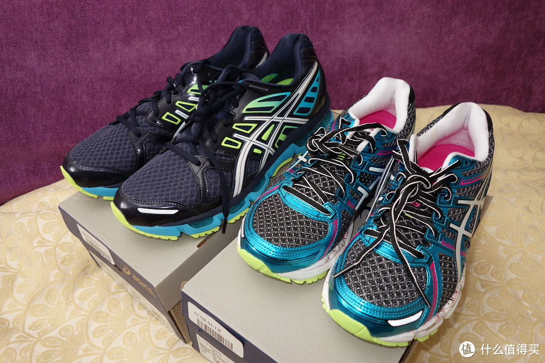 跑鞋小分队：asics 亚瑟士 Cirrus 33 二代 跑鞋、Gel-Kayano 19 旗舰级 女款避震跑鞋 + new balance 新百伦 W1260 v2  支撑跑鞋