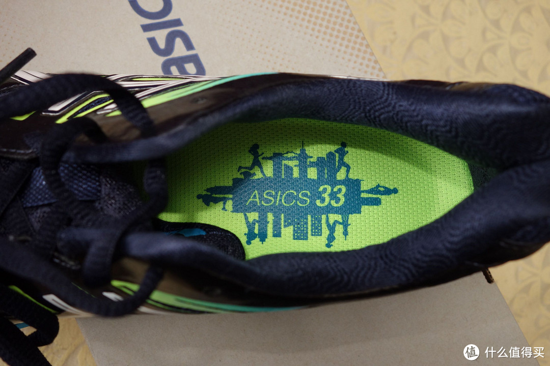 跑鞋小分队：asics 亚瑟士 Cirrus 33 二代 跑鞋、Gel-Kayano 19 旗舰级 女款避震跑鞋 + new balance 新百伦 W1260 v2  支撑跑鞋