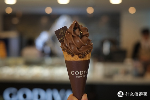 GODIVA歌帝梵2014 春夏甜点开售 新增软冰淇淋蛋筒