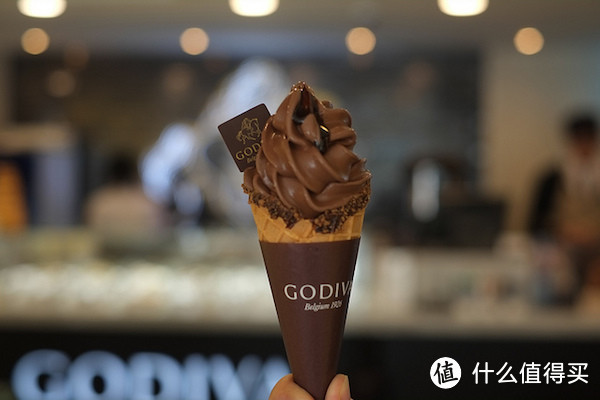 GODIVA歌帝梵2014 春夏甜点开售 新增软冰淇淋蛋筒