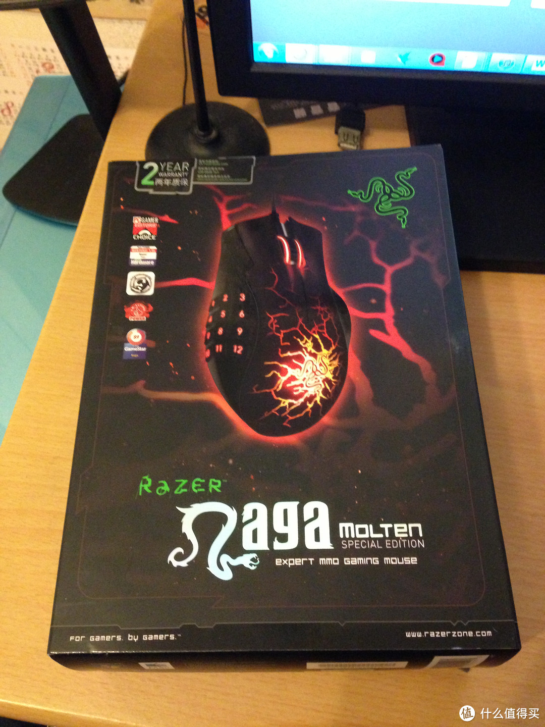 以换代修：Razer 雷蛇 那伽梵蛇 2014 MMO游戏鼠标，缅怀退休的那伽梵蛇 熔岩版