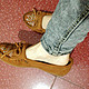 3双Minnetonka 迷你唐卡 女鞋：Kilty Peace Sign Moccasin、Studded Moccasin、Double Fringe Side Zip Boot