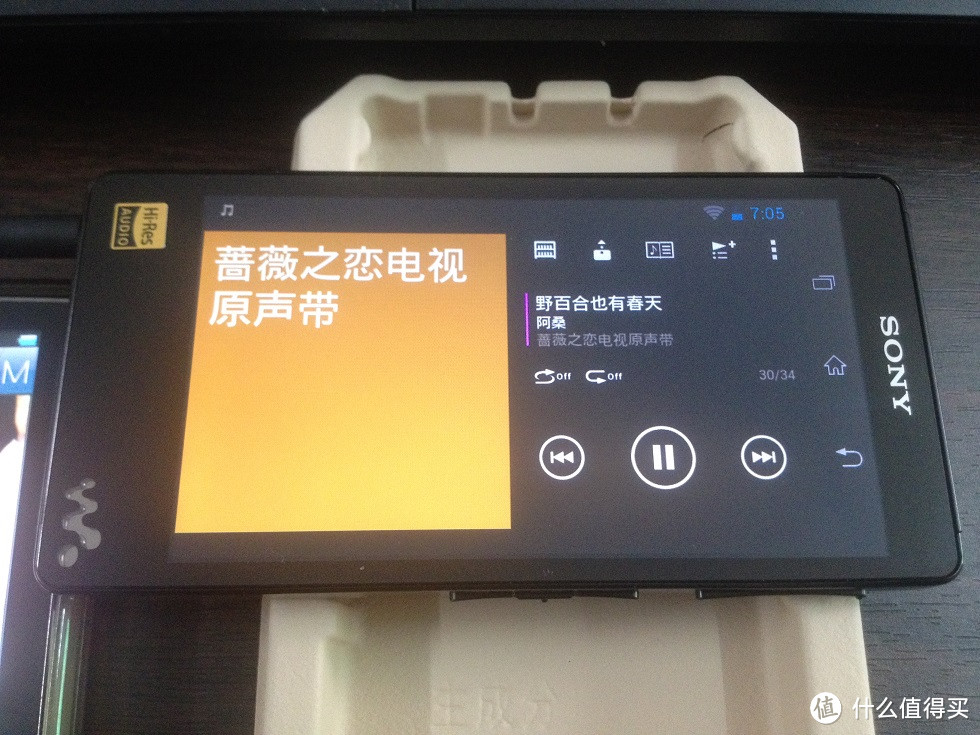 Sony 索尼 NWZ-F886 高音质多媒体播放器 日版