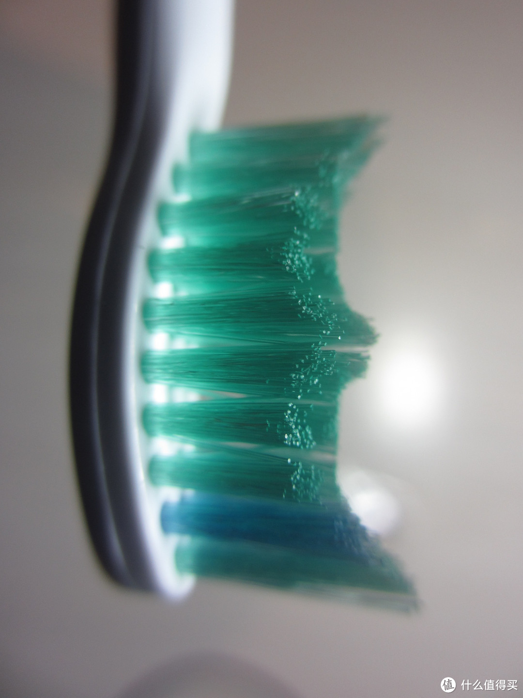 爱护你的牙齿:：PHILIPS 飞利浦 Sonicare HX6730 声波电动牙刷