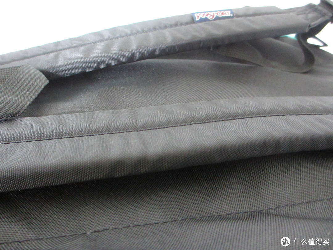 继续年轻：JanSport SuperBreak 超级叛逆 T501 校园双肩背包，嫩嫩的薄荷绿到手