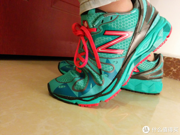 我们的情侣款：New balance 新百伦 890 轻量跑鞋