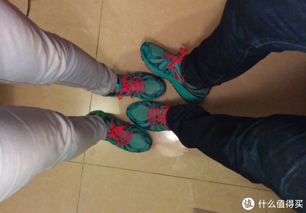 我们的情侣款：New balance 新百伦 890 轻量跑鞋
