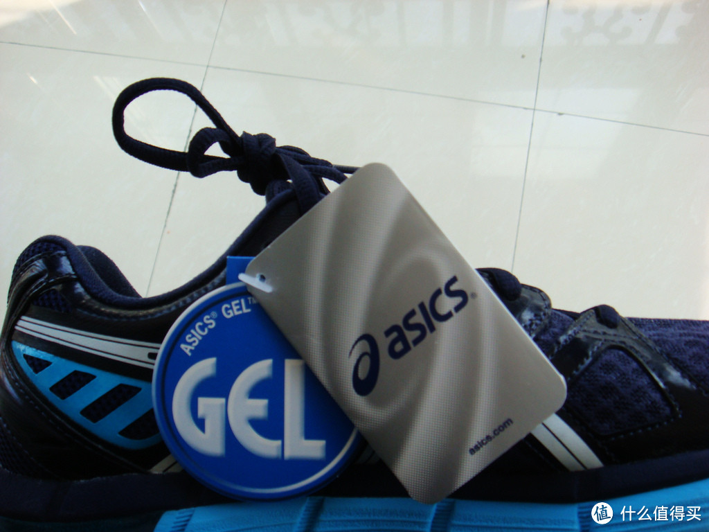 脚下的果冻：ASICS 亚瑟士 GEL-Cirrus33 2 男款跑鞋